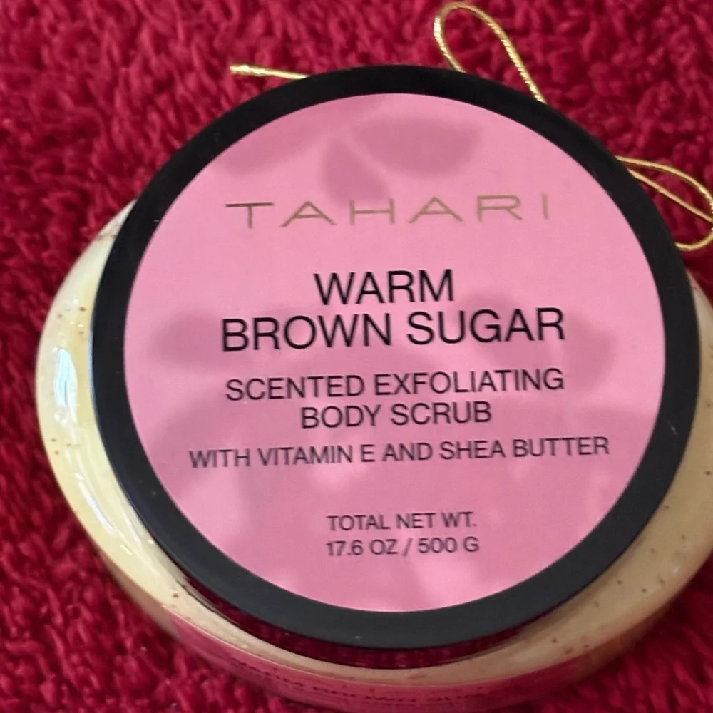 Tahari Warm Brown Sugar scented exfoliating body scrub w/Vitamin E & Shea Butter